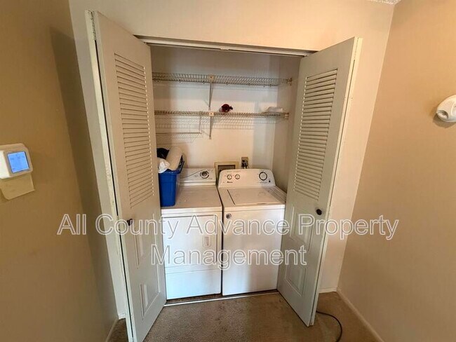 Photo - 2751 S Pines Dr