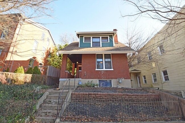Photo - 1122 Holman Ave