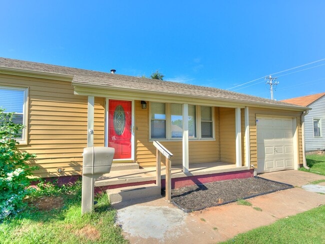 Photo - Charming 2bed home in Midwest City!