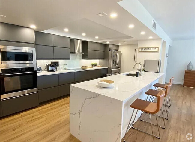 Building Photo - 950 Egret Cir Unit 5305 Rental