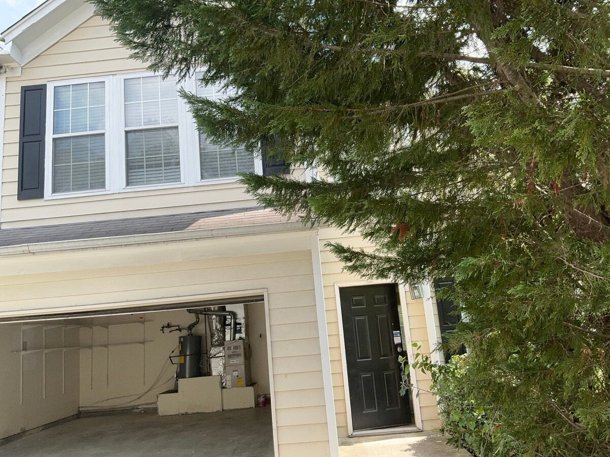 Photo - 5410 Lakebrooke Run