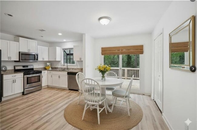 Photo - 2467 Verner Rd NW