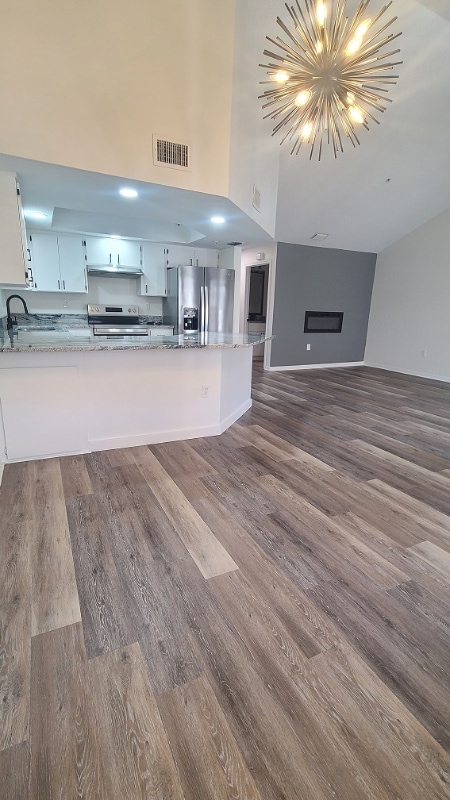 Photo - 10490 Chalmer St Unidad 19