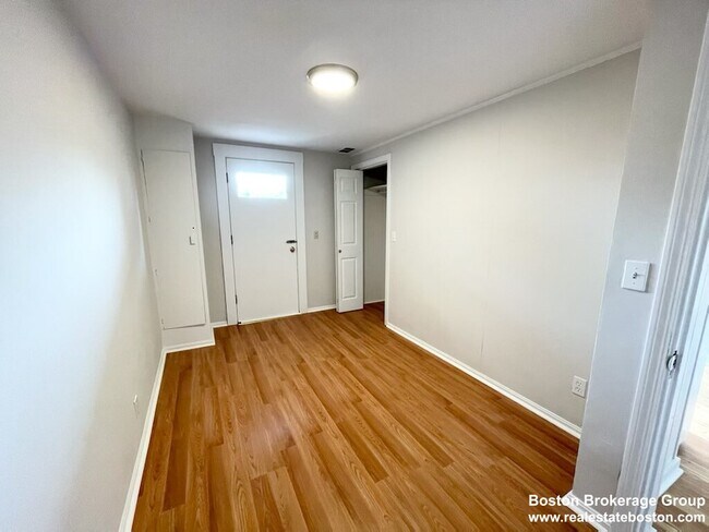 Photo - 103 Buttonwood St Unit 2