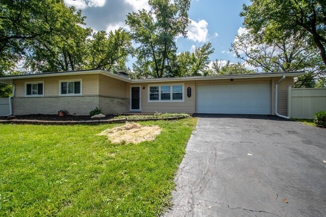 8747 Kathy Ct