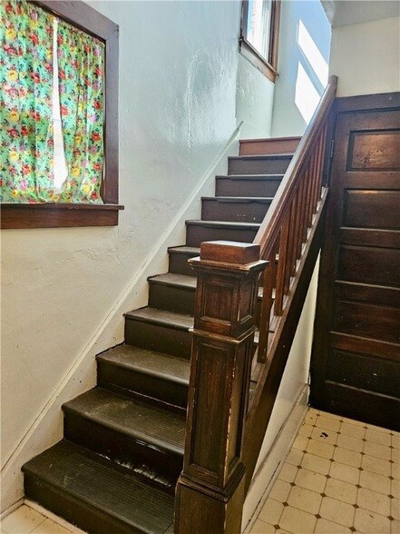 Photo - 627 5th Avenue Unit 2 Unit 2