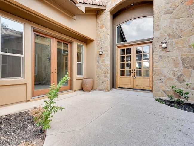 Photo - 3001 Noack Dr