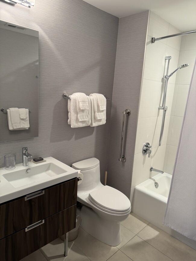 Photo - Trellis-University Hill