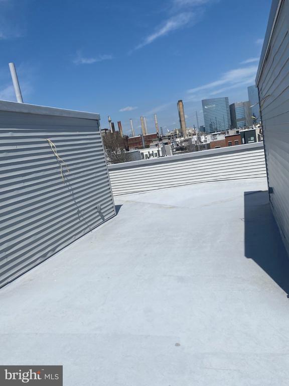 Photo - 2615 Latona St