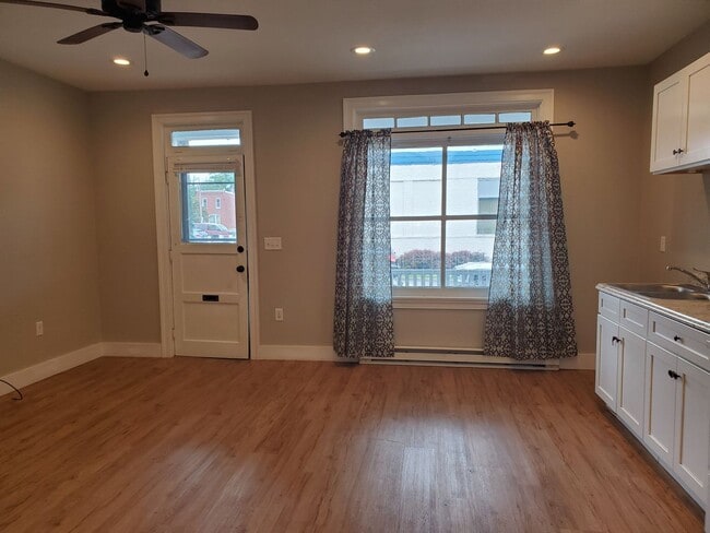 Photo - 632-634 Second St. Unit 634 Second St.