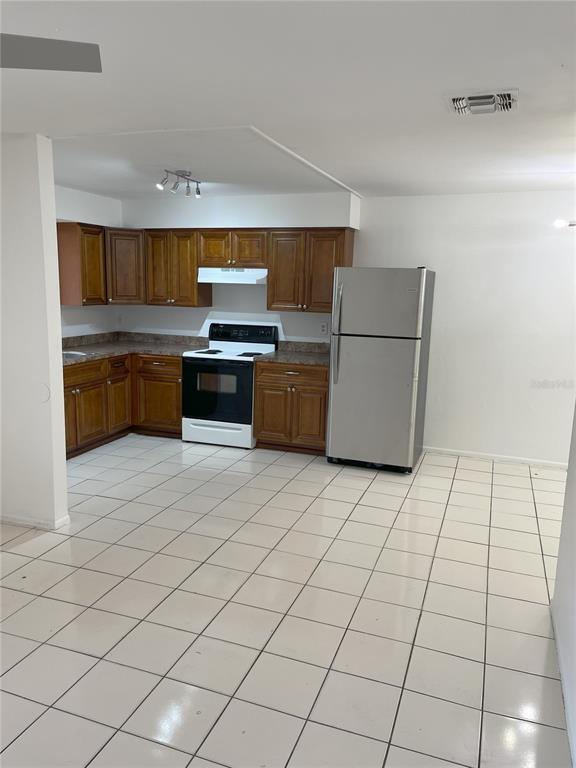 Photo - 3814 Valley Tree Dr