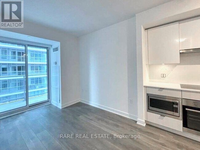 Photo - 195 Redpath Ave Unit 2801