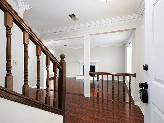 Photo - 8950 Carroll Manor Dr