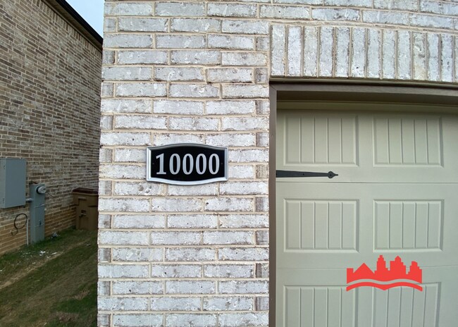 Photo - 10000 Messana St