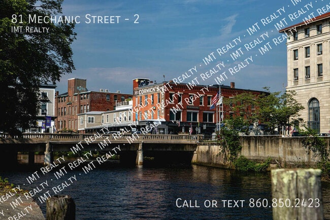 Photo - 81 Mechanic St Unit 2