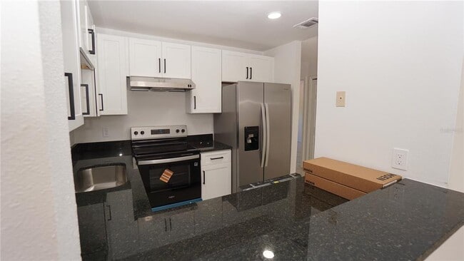 Photo - 842 Angela Ln