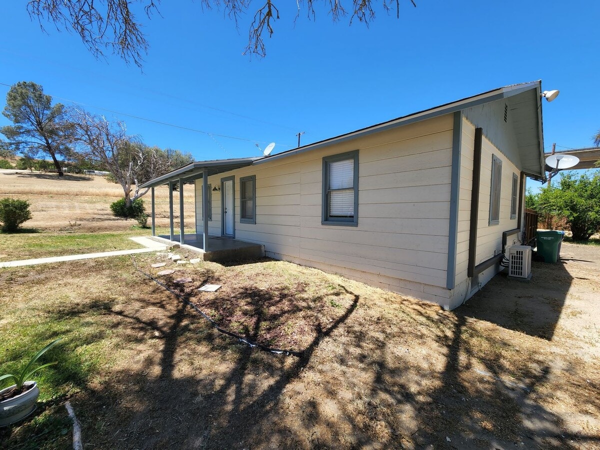 Photo - 4904 Estrella Rd Apartment Unit 4904
