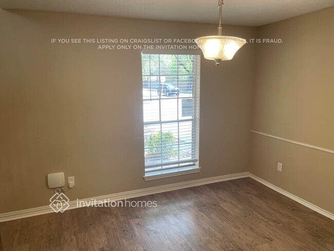 Photo - 3922 Cypressdale Dr