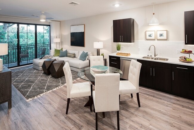 Photo - Starbuck Island