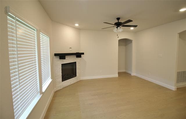 Photo - 1124 Longhorn Ln