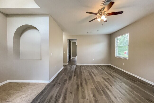 12159 Colony Lakes Blvd
