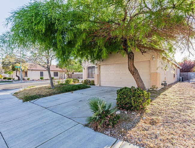 Photo - 1 Story home located in Southern Highlands.