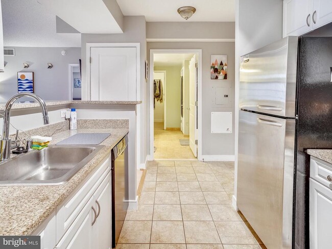 Photo - 555 Massachusetts Ave NW Unit 415