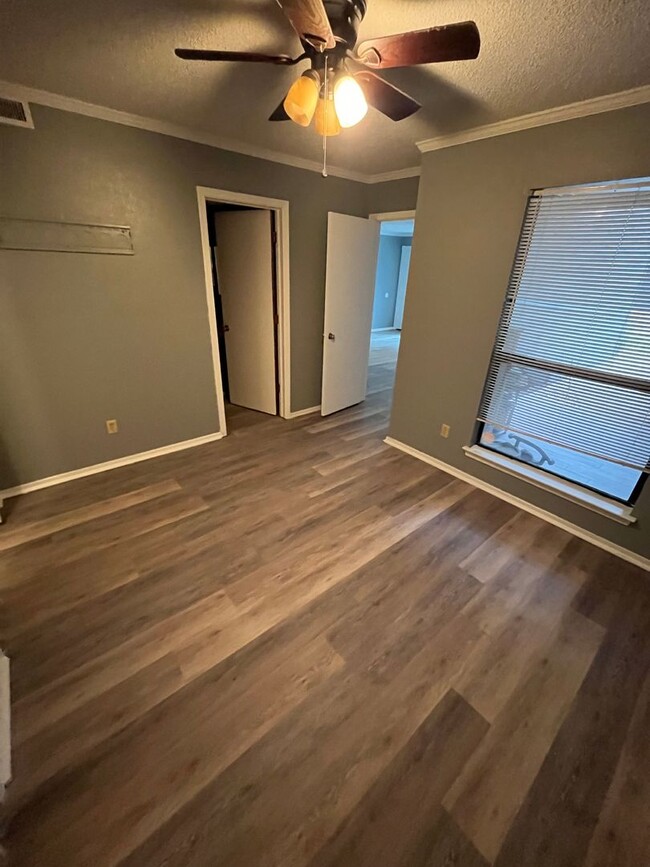 Photo - Charming Condo in the City! Unit 116