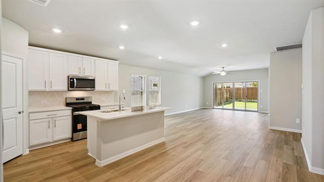 Photo - 821 Sunflower Rd