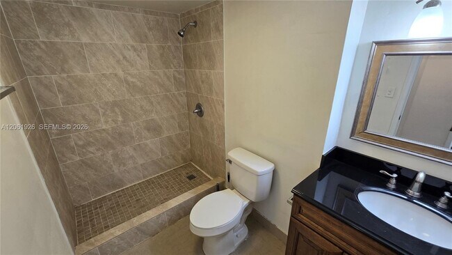 9143 SW 77th Ave Unit 804
