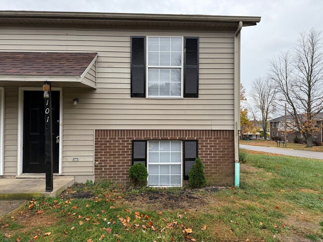 2 bedroom 1.5 bath townhouse - 2 bedroom 1.5 bath townhouse