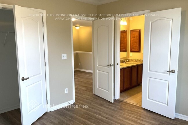 Photo - 365 Marco Ct