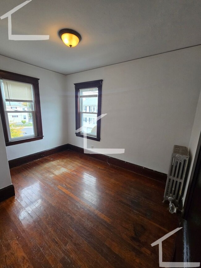 Photo - 2BR 1Bth unit. Great location! Laundry in building!