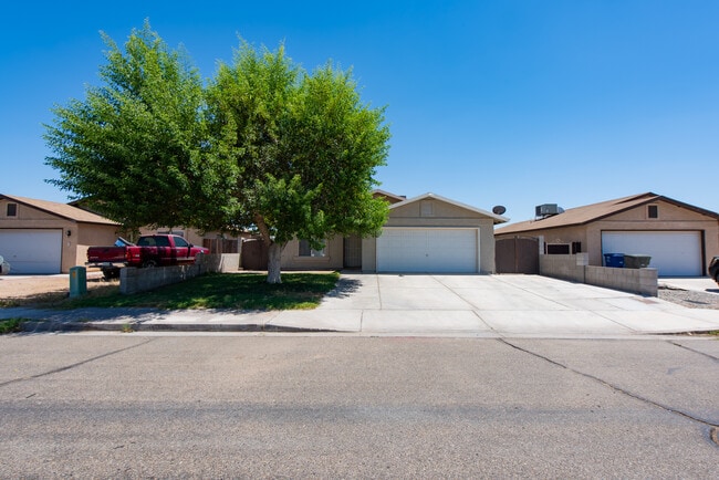 Photo - 8845 E 38th Pl