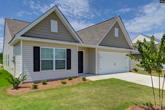 807 Red Berry Ln