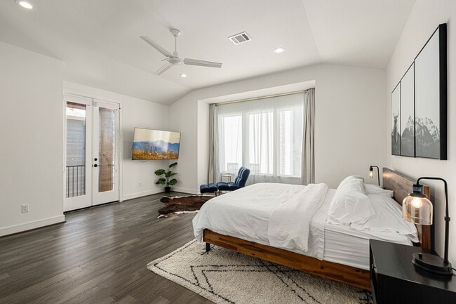 Photo - 5830 Winsome Ln