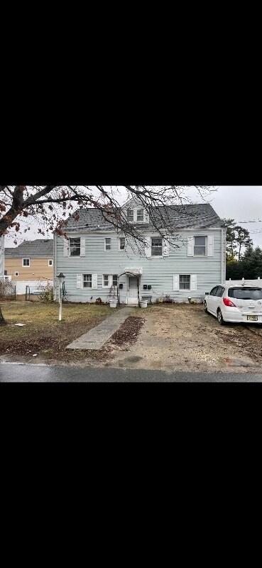 Photo - 17 4th St Unit 1