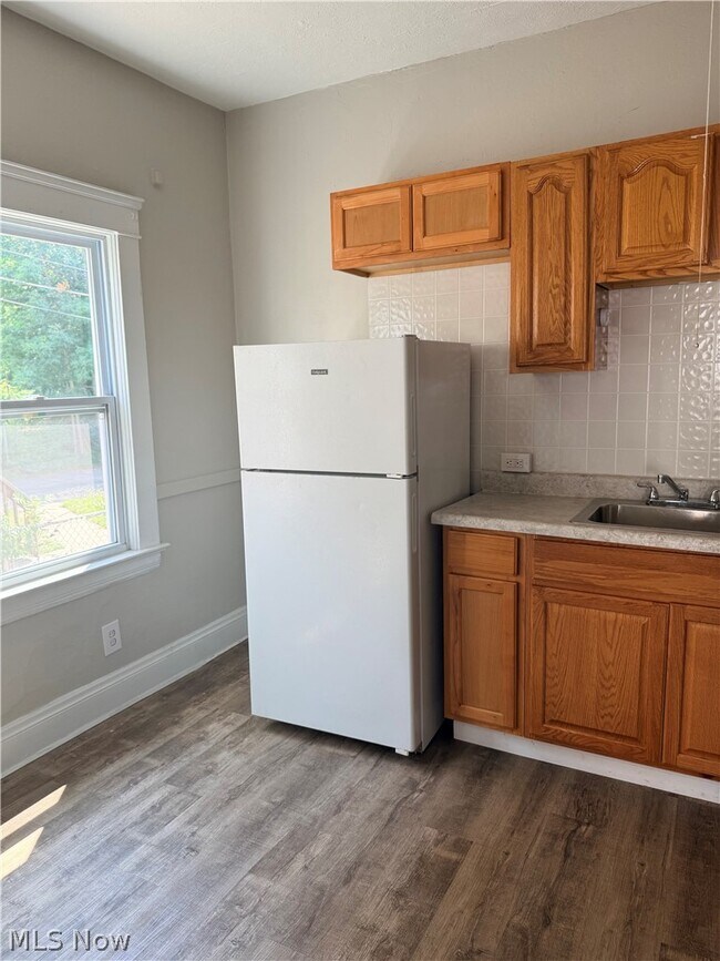 Photo - 2778 E 120th St Unit Apt 1