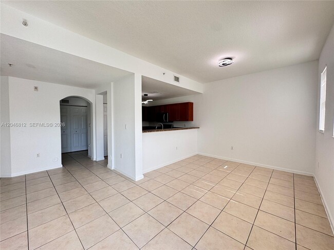 Photo - 11102 NW 83rd St Unit 203