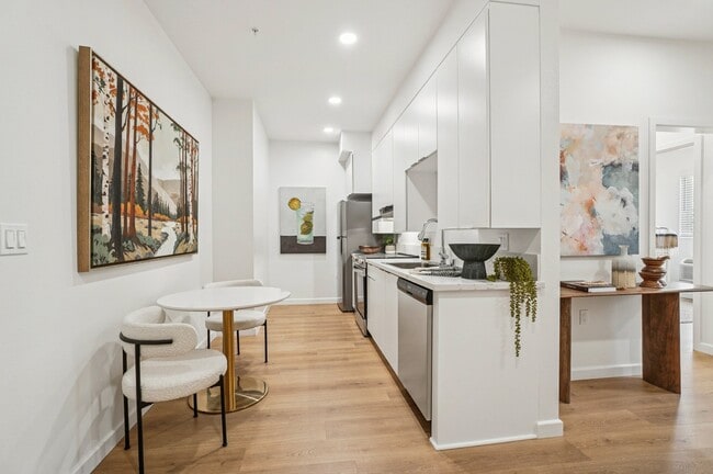 2BR, 1 BA - Kitchen