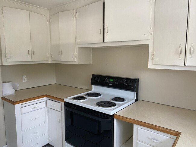 Photo - 320 Main St Unit 2