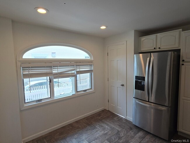 Photo - 267 Plainfield Ave Unit 1F