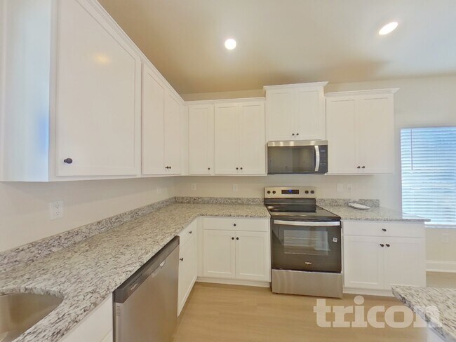 Photo - 6442 Fairford Dr