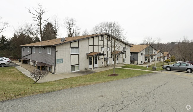 Logan Road Apartments - Logan Road Apartments