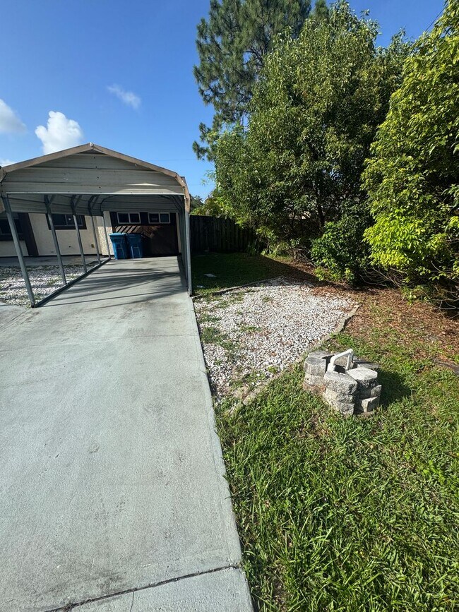 Photo - 3 Bedroom 1 Bath Home with Fully Fenced Backyard for Rent in SE Palm Bay