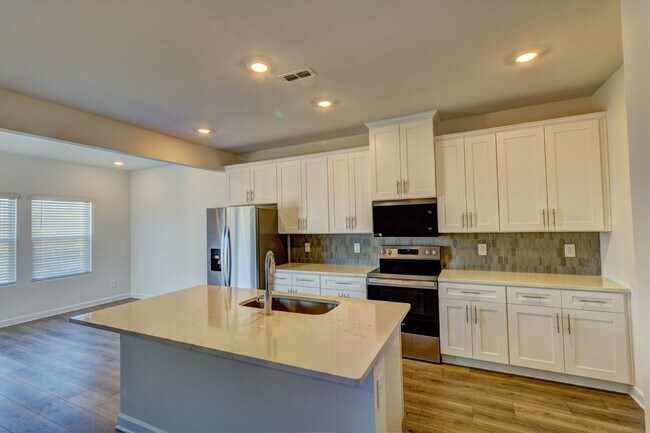 Photo - 5030 Poplin Vly