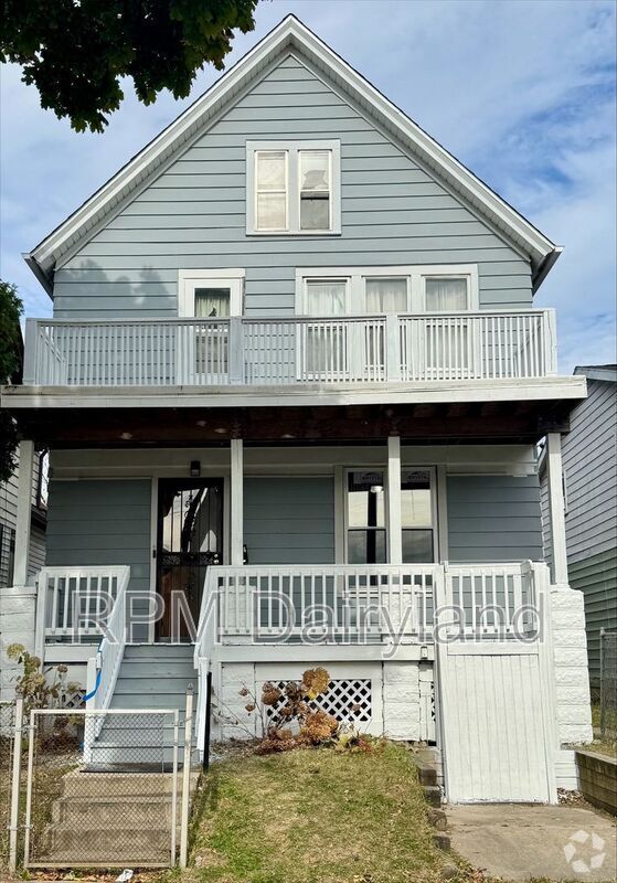 Building Photo - 1914 W Wright St Rental