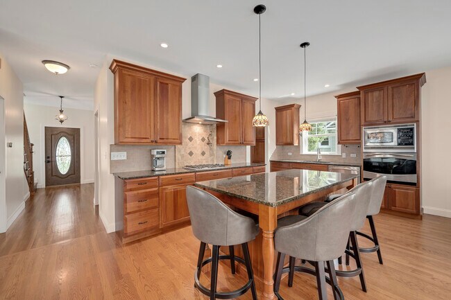 Photo - 430 S Highland Ave
