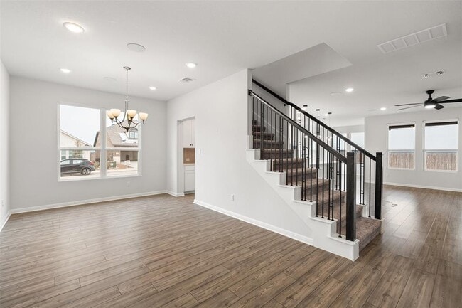 Photo - 2516 Walking Y Rd