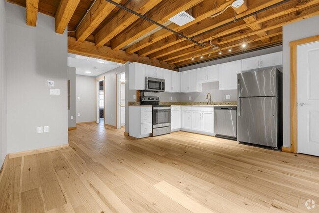 Building Photo - 58 13th St Unit 107 Rental